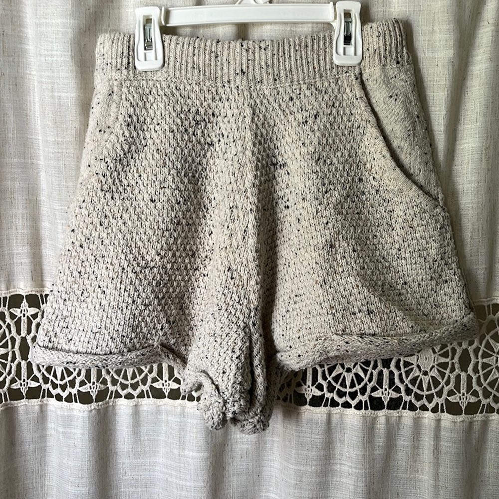 Knitted shorts